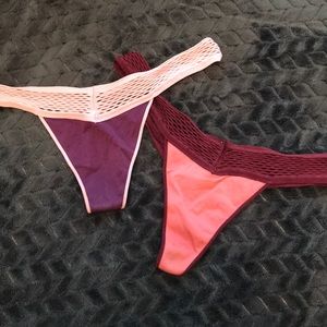 VS pink mesh thongs